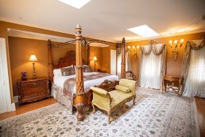 Carroll Suite 201